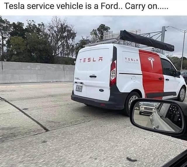 tesla01.jpg