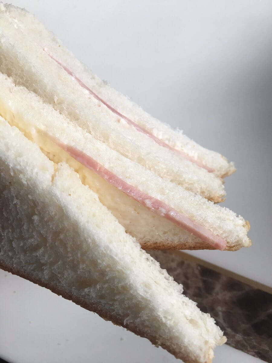 sandwich01.jpg