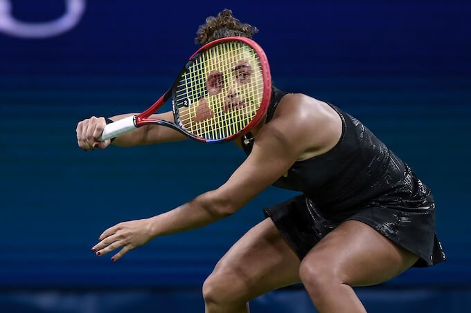racket02.jpg